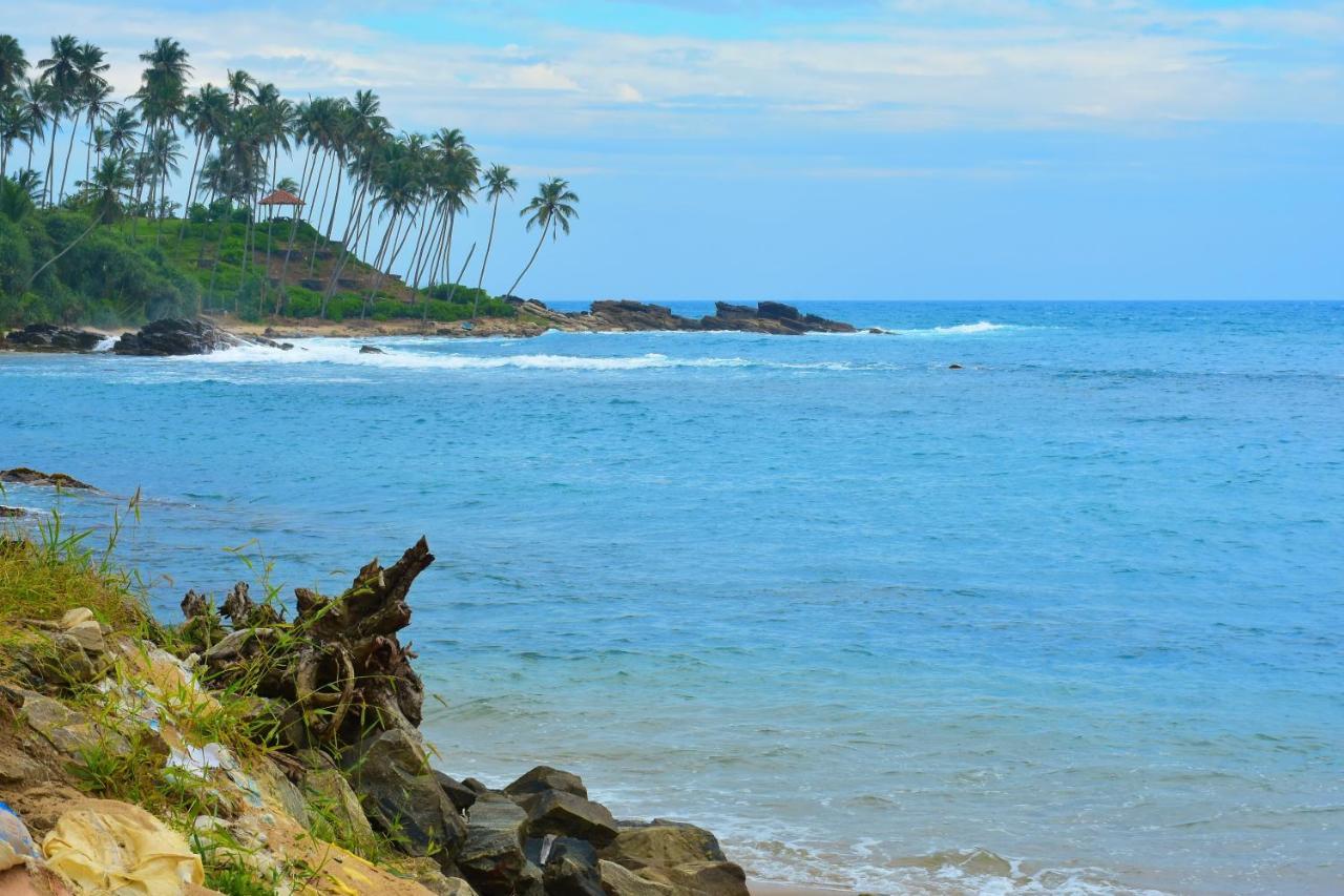 Anb Surf View Hotel Tangalle Exterior photo