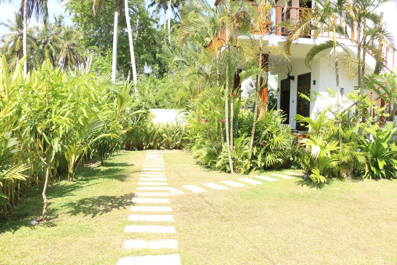Anb Surf View Hotel Tangalle Exterior photo